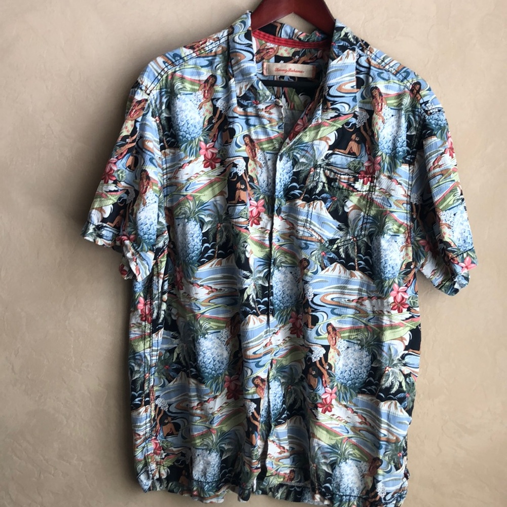 Men’s Tommy Bahama shirt